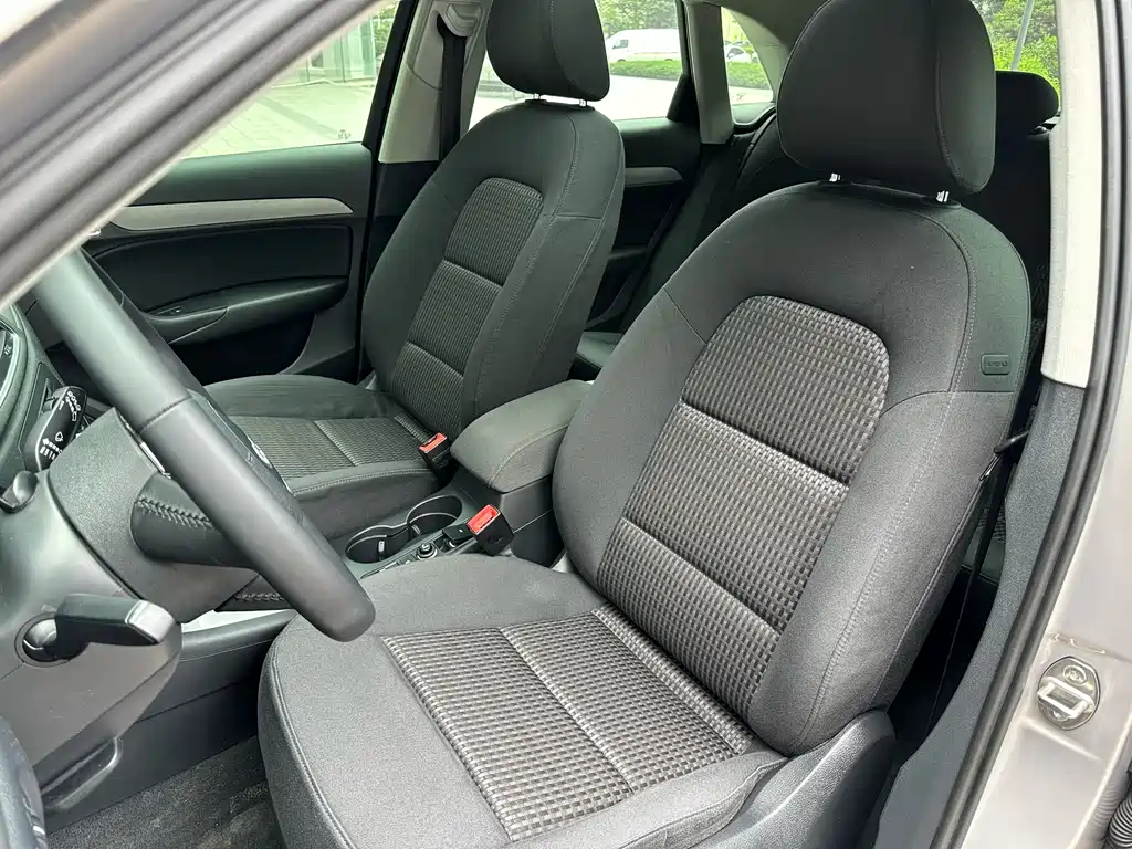 Audi Q3 2015 30 TFSI