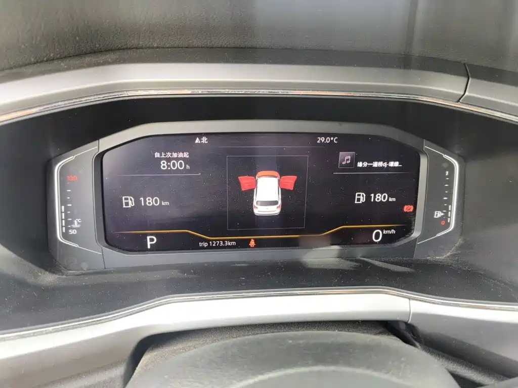 Volkswagen T-Cross — миниатюра 4