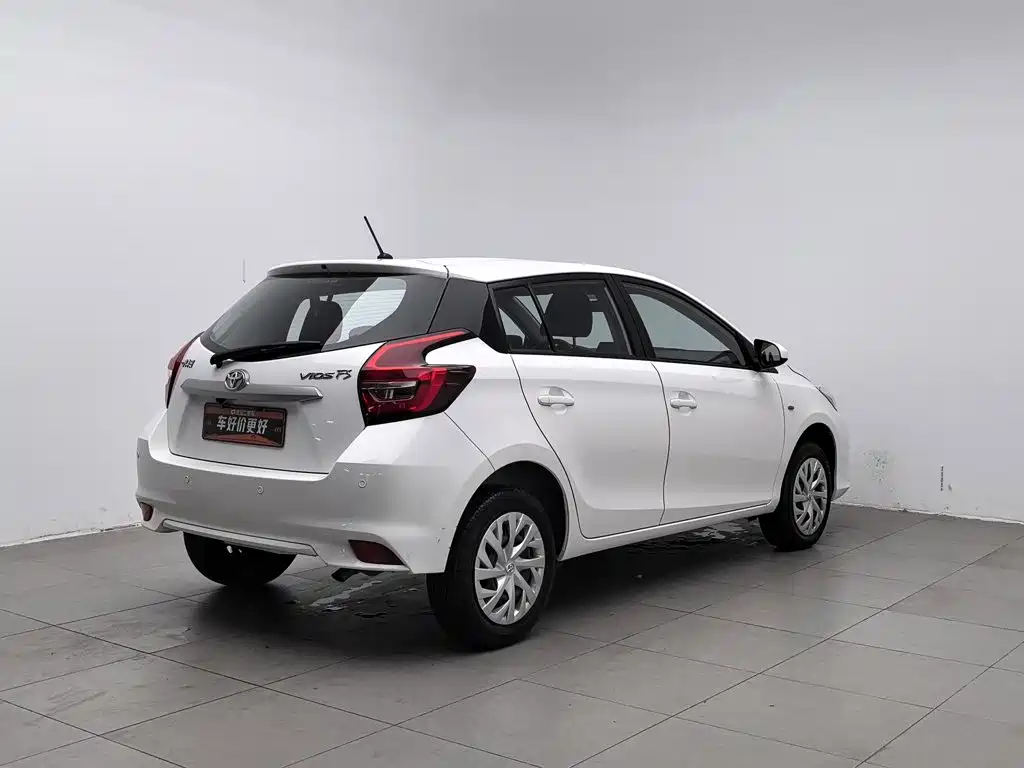 Toyota Vios FS — миниатюра 2