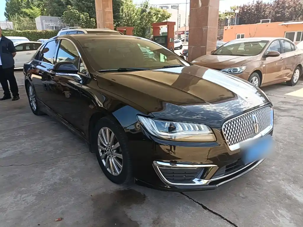 Lincoln MKZ — миниатюра 4