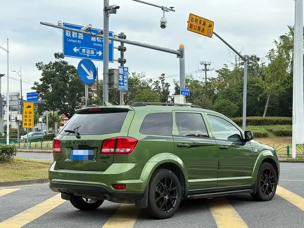 Dodge Journey — миниатюра 23