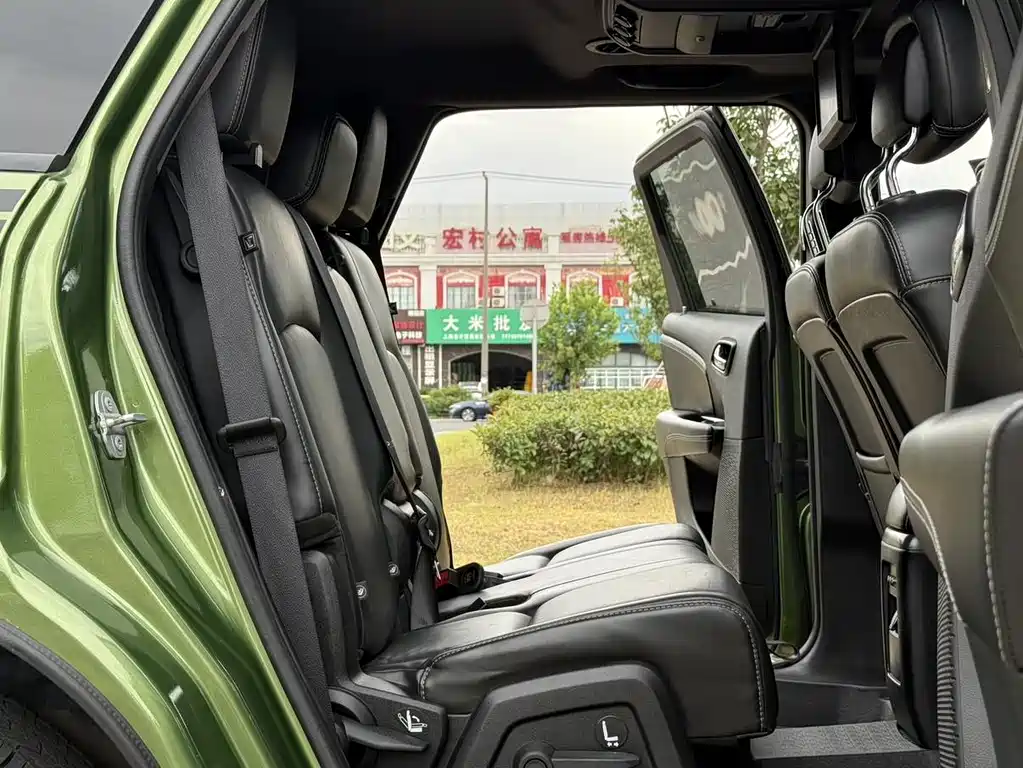 Dodge Journey — миниатюра 8
