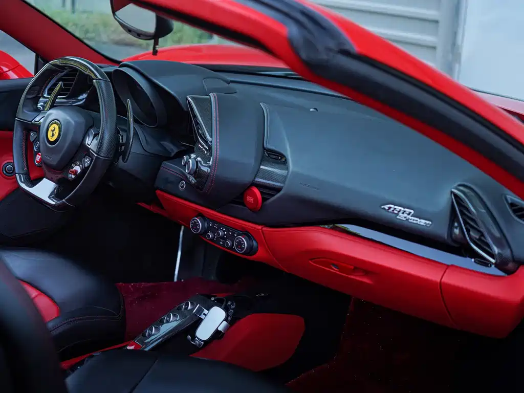 Ferrari 488 — миниатюра 14