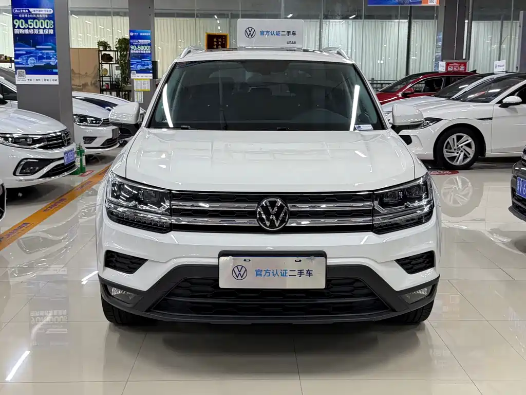 Volkswagen Tharu XR 280TSI 2WD Luxury Edition, фото 2