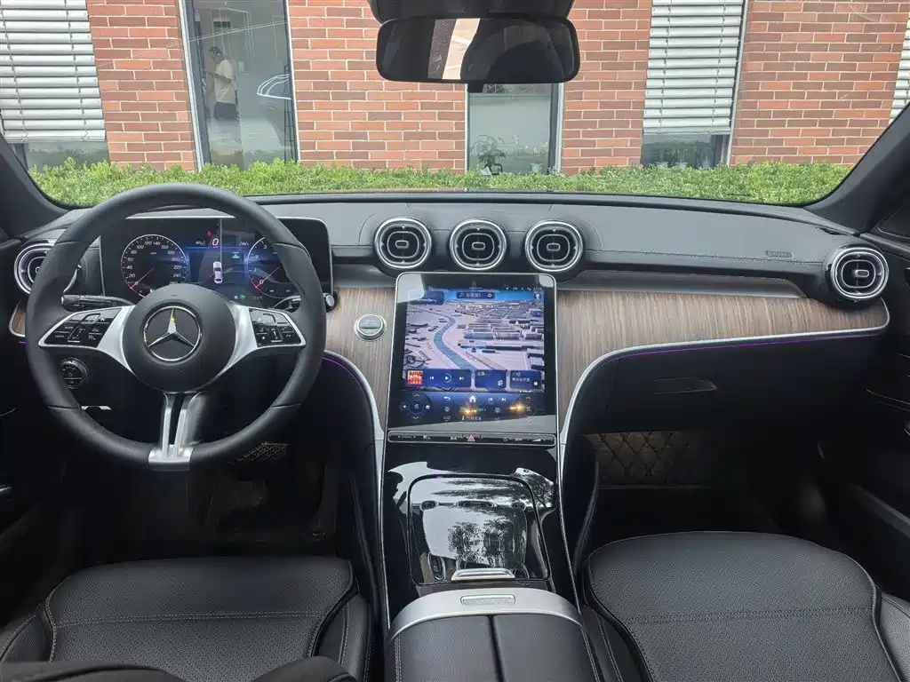 Mercedes-Benz C-Class C 2025 C 260 L