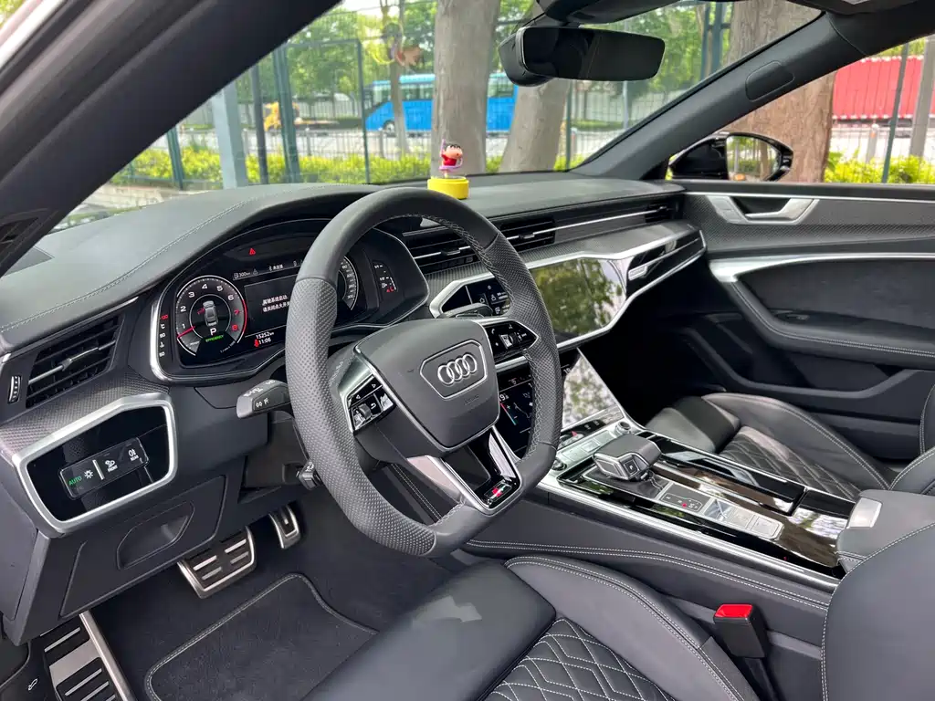 Audi A7 2024 55 TFSI quattro Premium