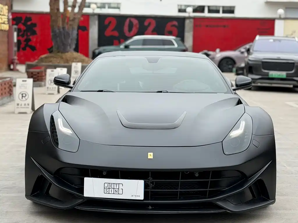 Ferrari F12berlinetta 2014