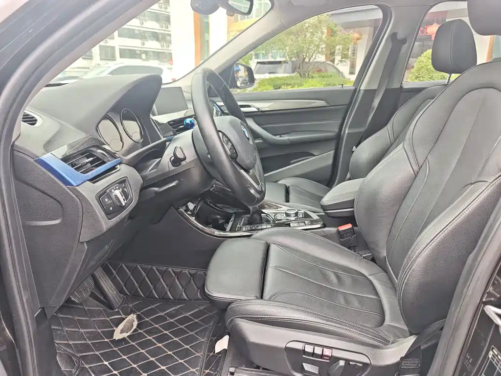 BMW X1 New Energy — миниатюра 11