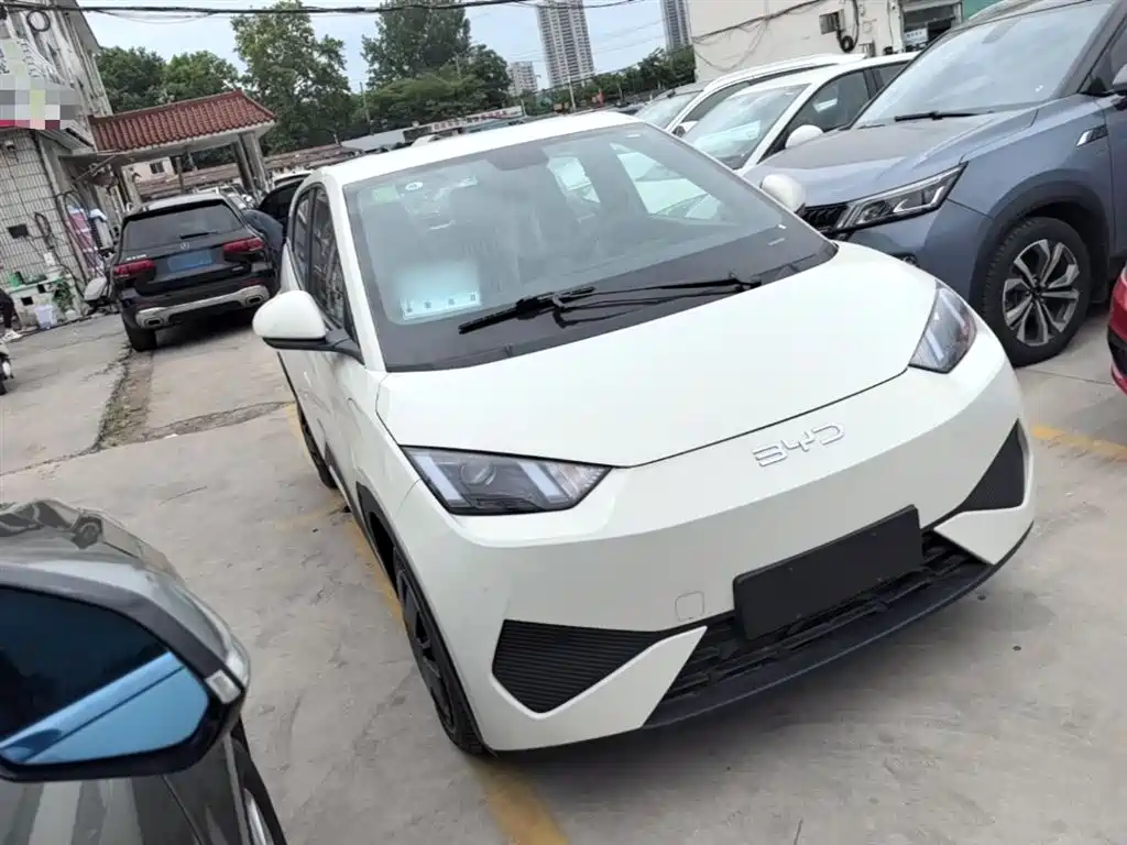BYD Seagull 2025 Smart Drive 305km