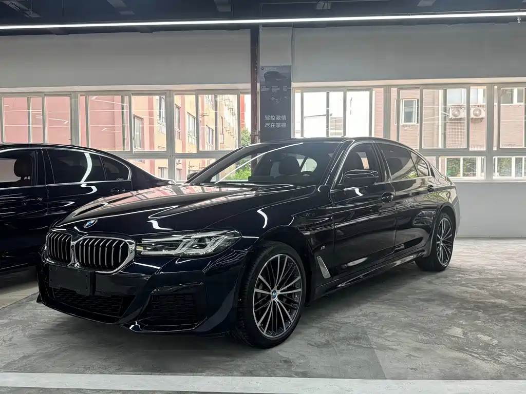 BMW 5 Series 2022
