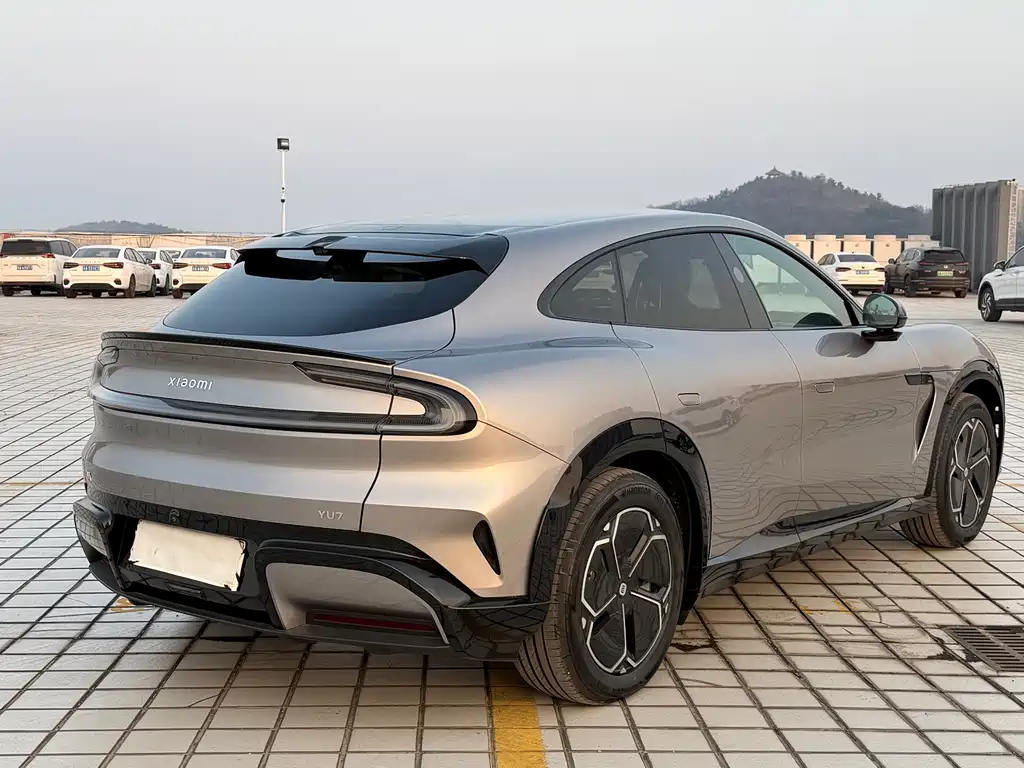 XIAOMI CAR XIAOMI YU7