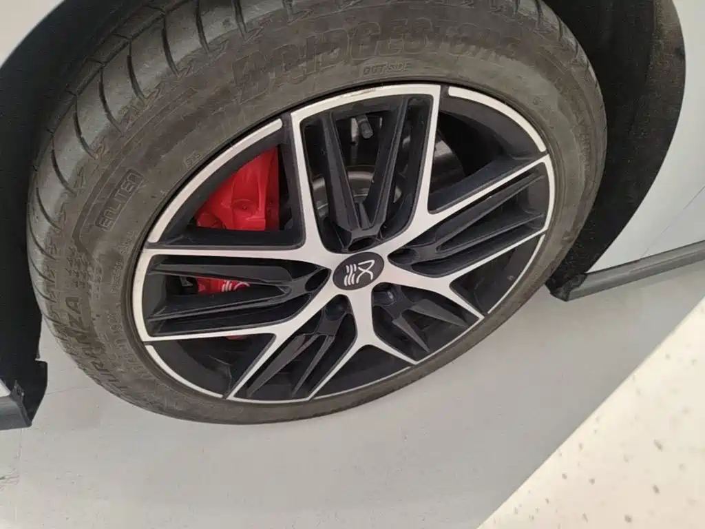 BYD Han L — миниатюра 25