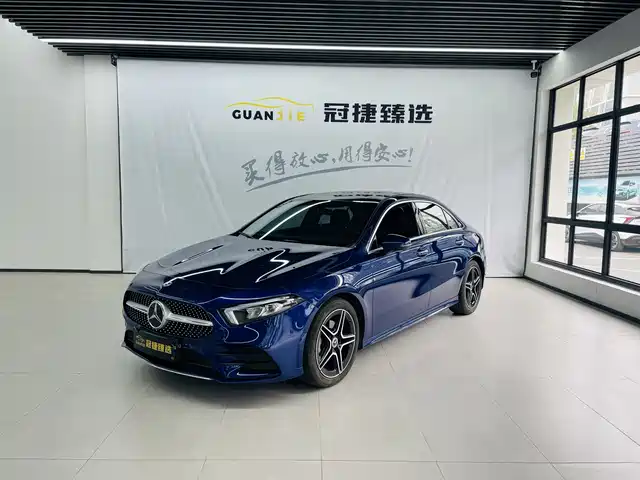 MERCEDES BENZ A CLASS 2020