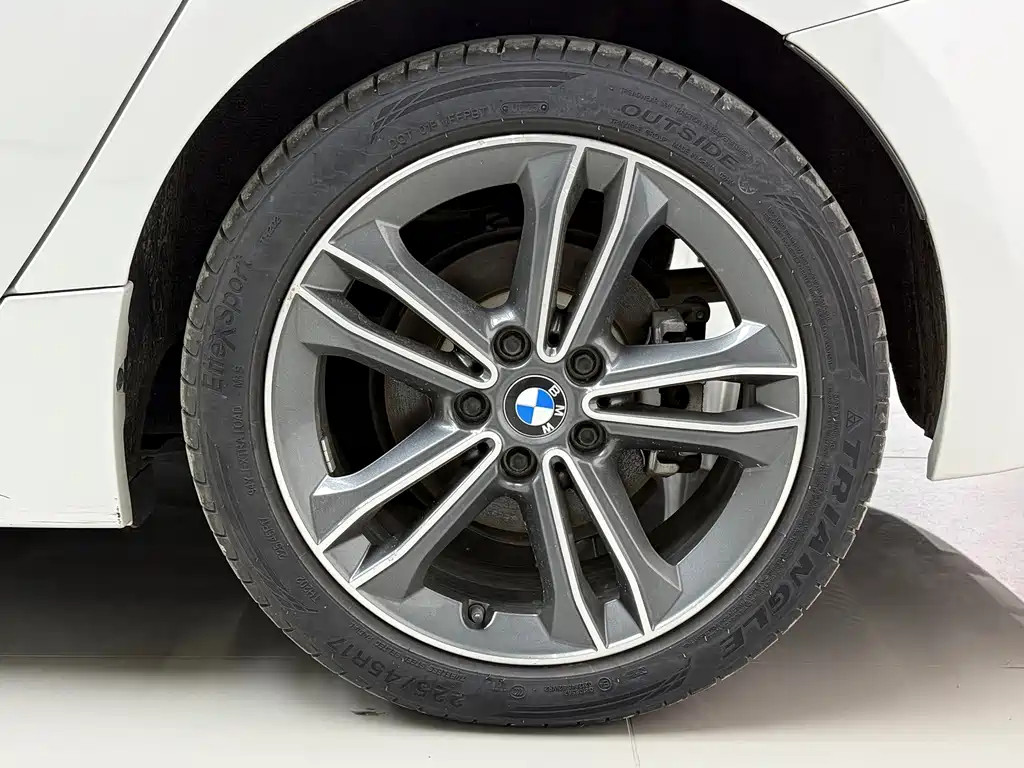 BMW 1 Series — миниатюра 9