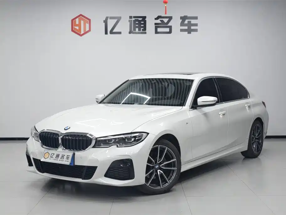 BMW 3 Series 2021