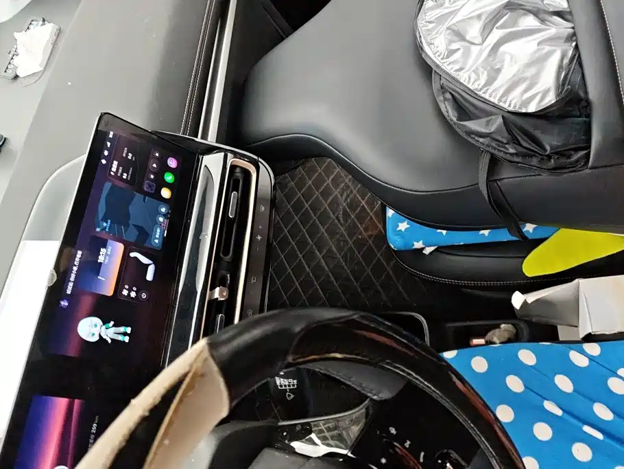 Baojun KiWi EV — миниатюра 13