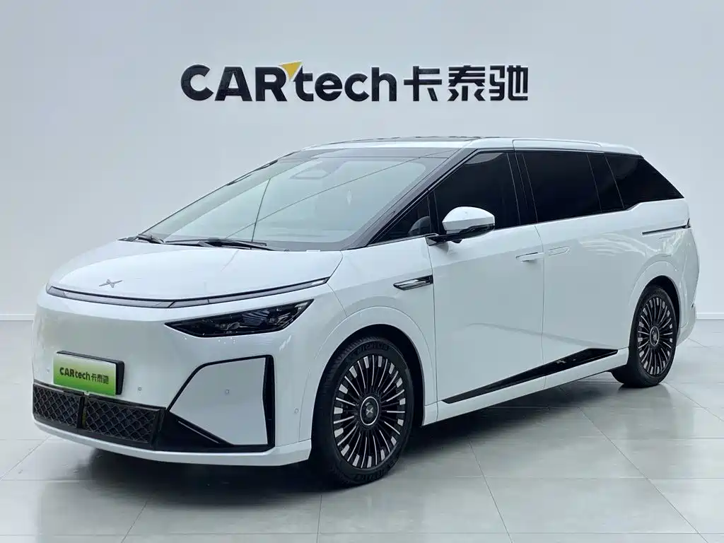 XPeng X9 — миниатюра 11