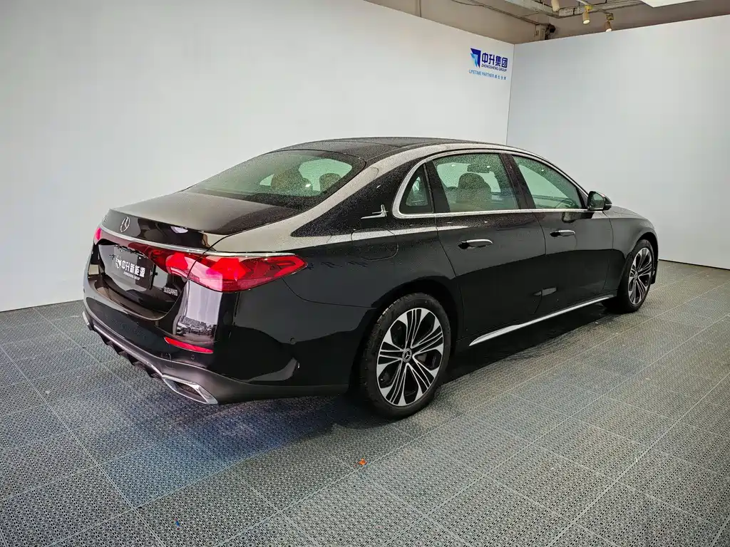 Mercedes-Benz E-Class E 2024 E 350 e L Sport