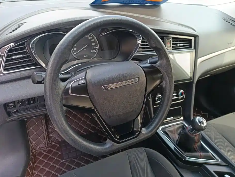 Venucia D60 — миниатюра 15