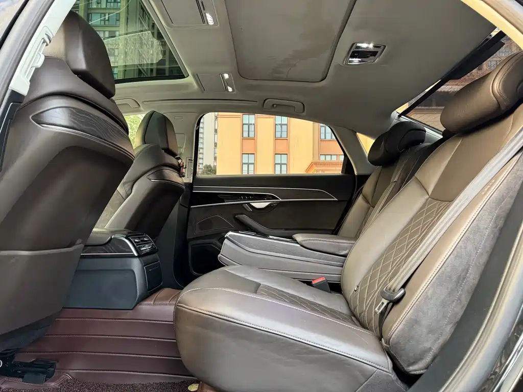 Audi A8 2022 A8L 50 TFSI quattro Comfort