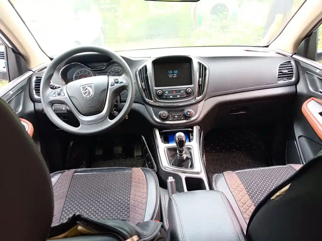 Baojun 560 — миниатюра 10