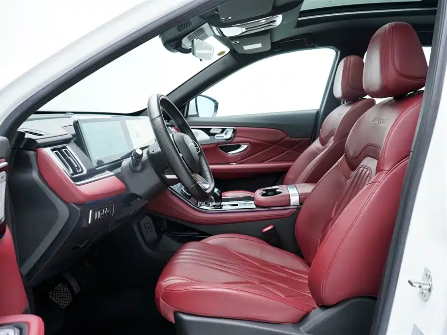 JETOUR X70 PLUS 2025 1.5T Flagship 5 мест