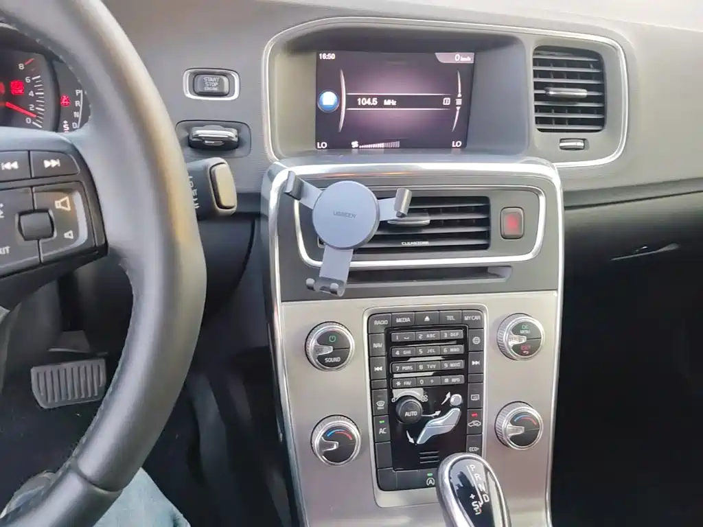 Volvo S60 — миниатюра 13