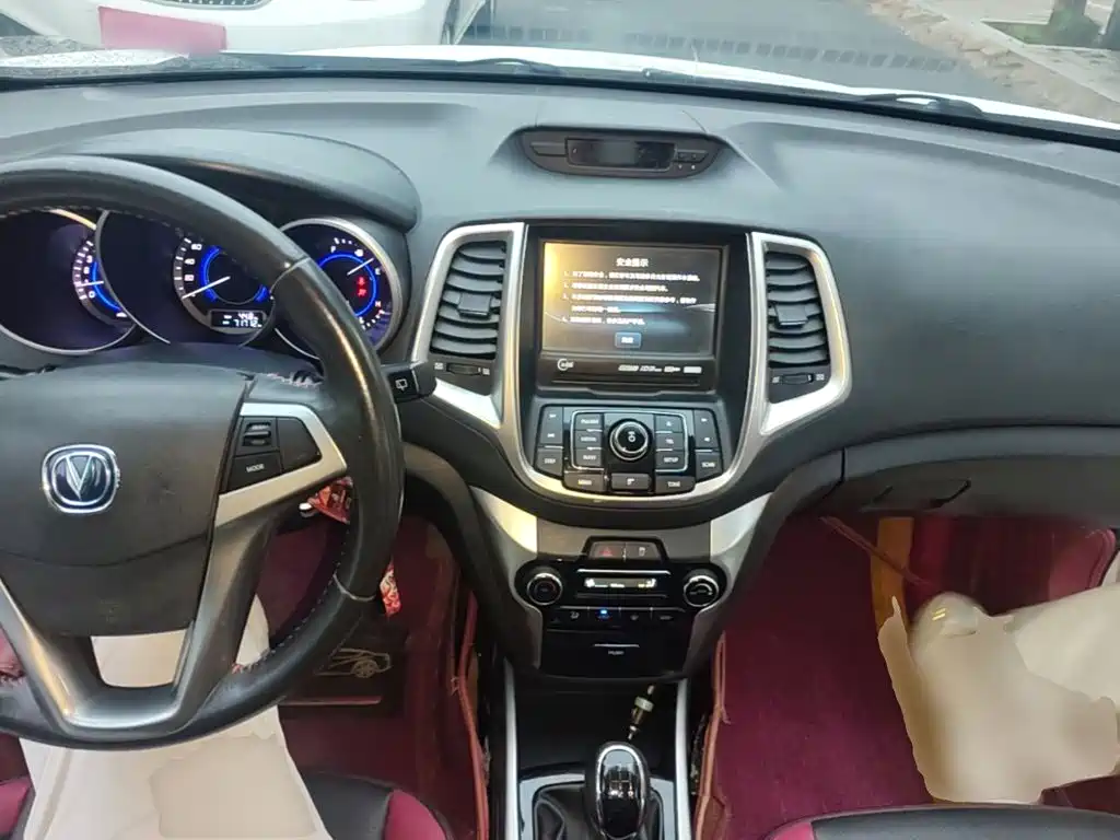 Changan Eado XT — миниатюра 10