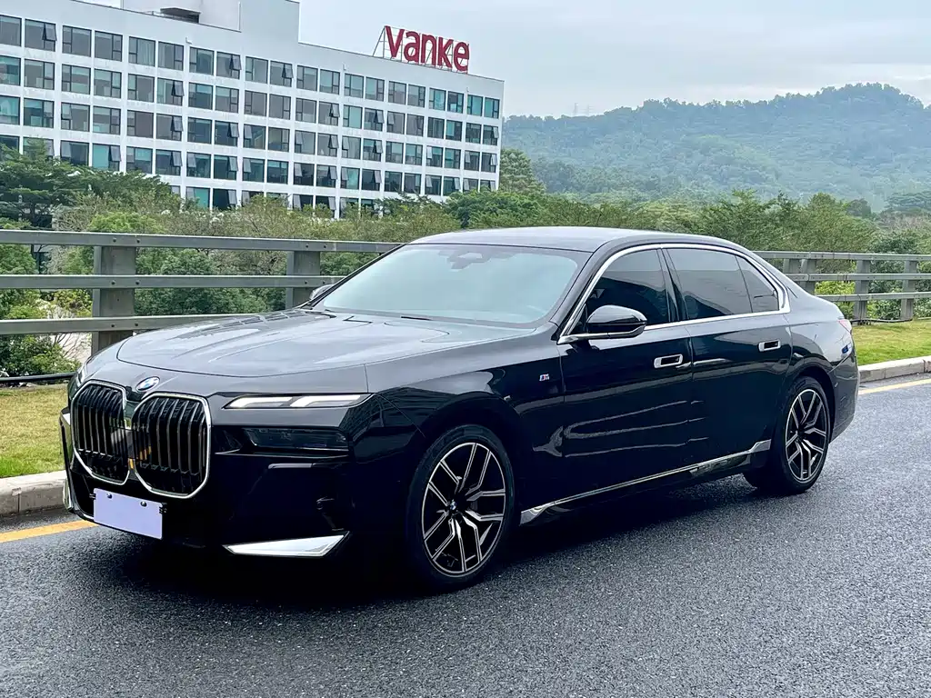 BMW 7 Series 2023