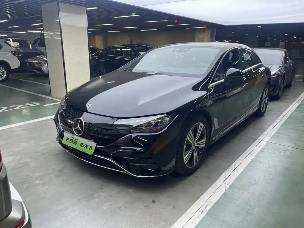Mercedes-Benz EQE