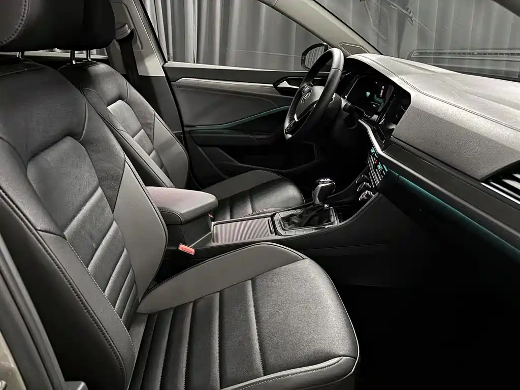 Volkswagen Sagitar — миниатюра 10