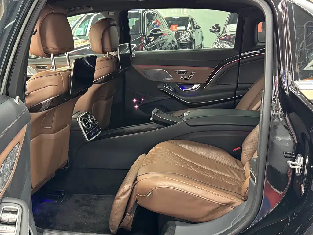 Mercedes-Benz Maybach S-Class S 2018 S 560 4MATIC