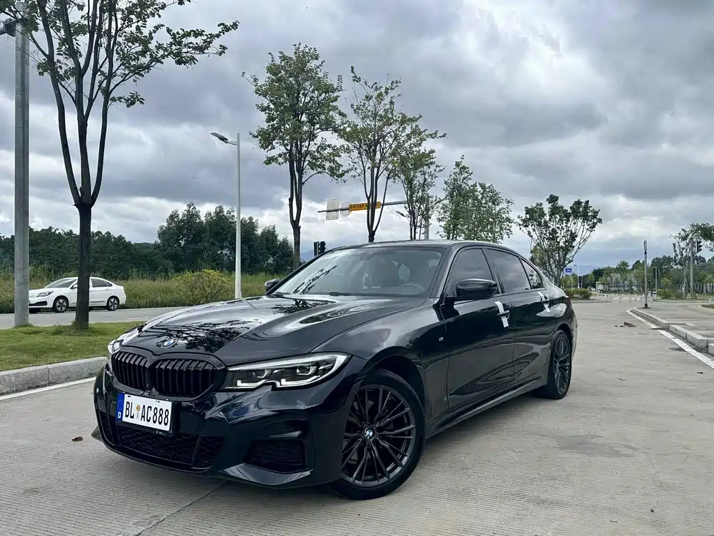 BMW 3 Series 2021