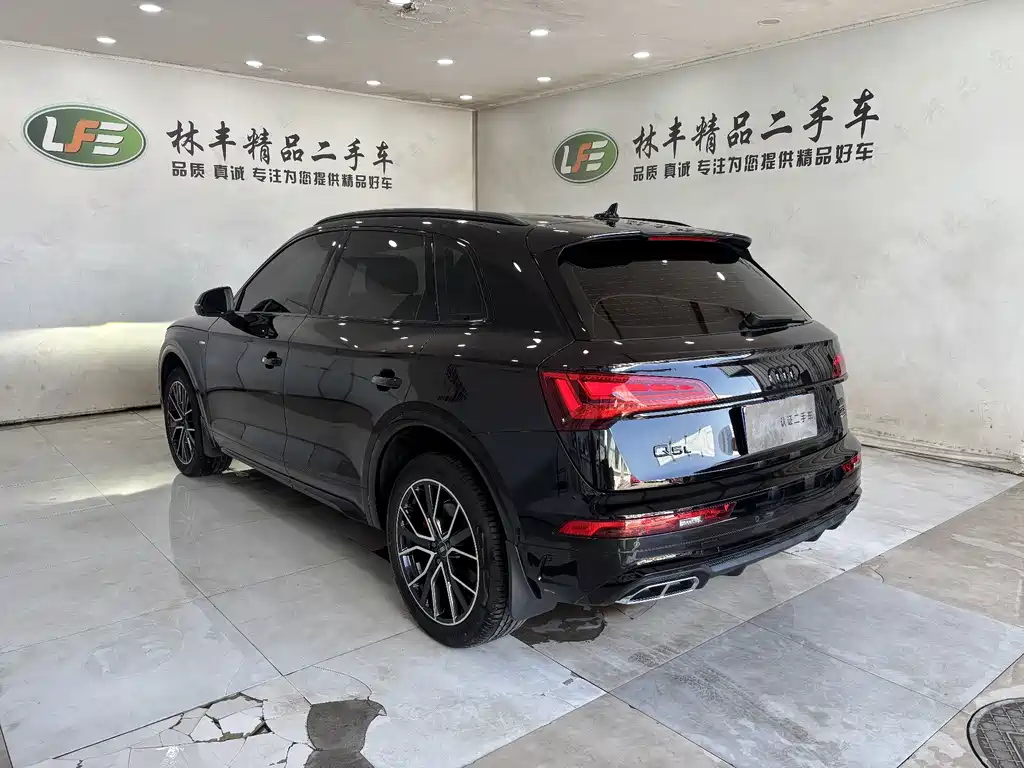 Audi Q5L 2025 45 TFSI Luxury