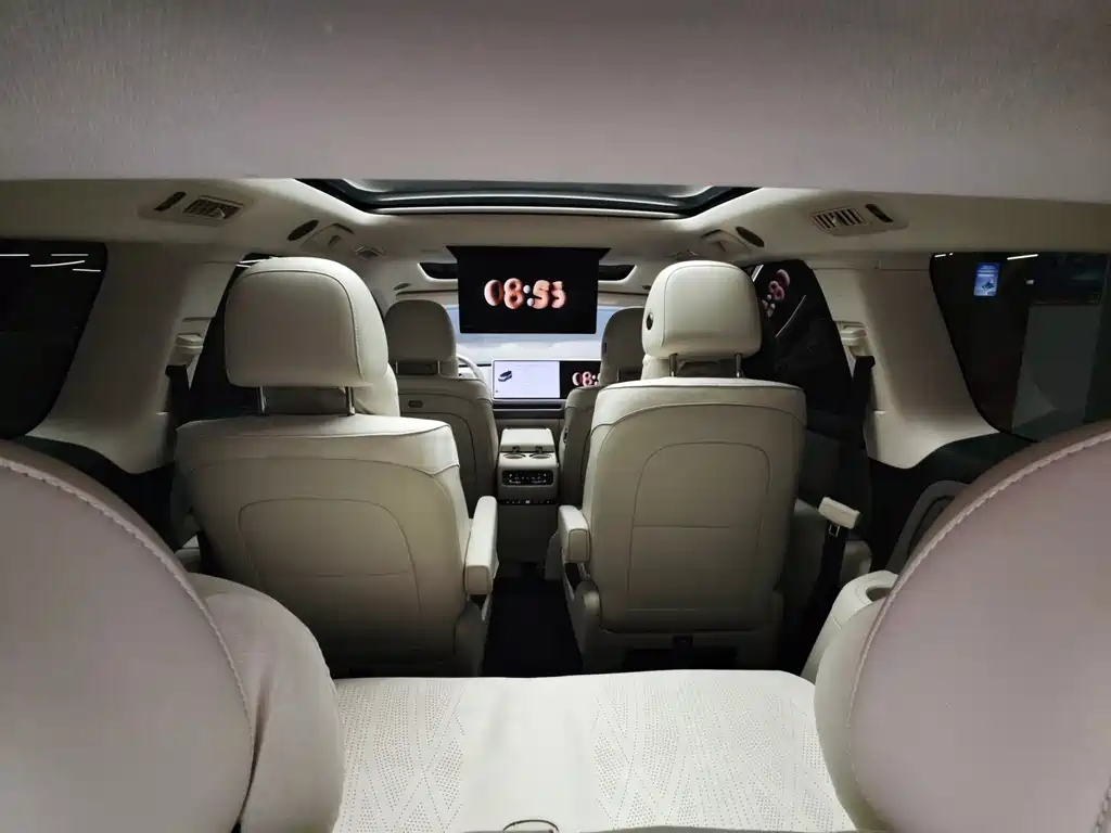 Li Auto Li i8 — миниатюра 14