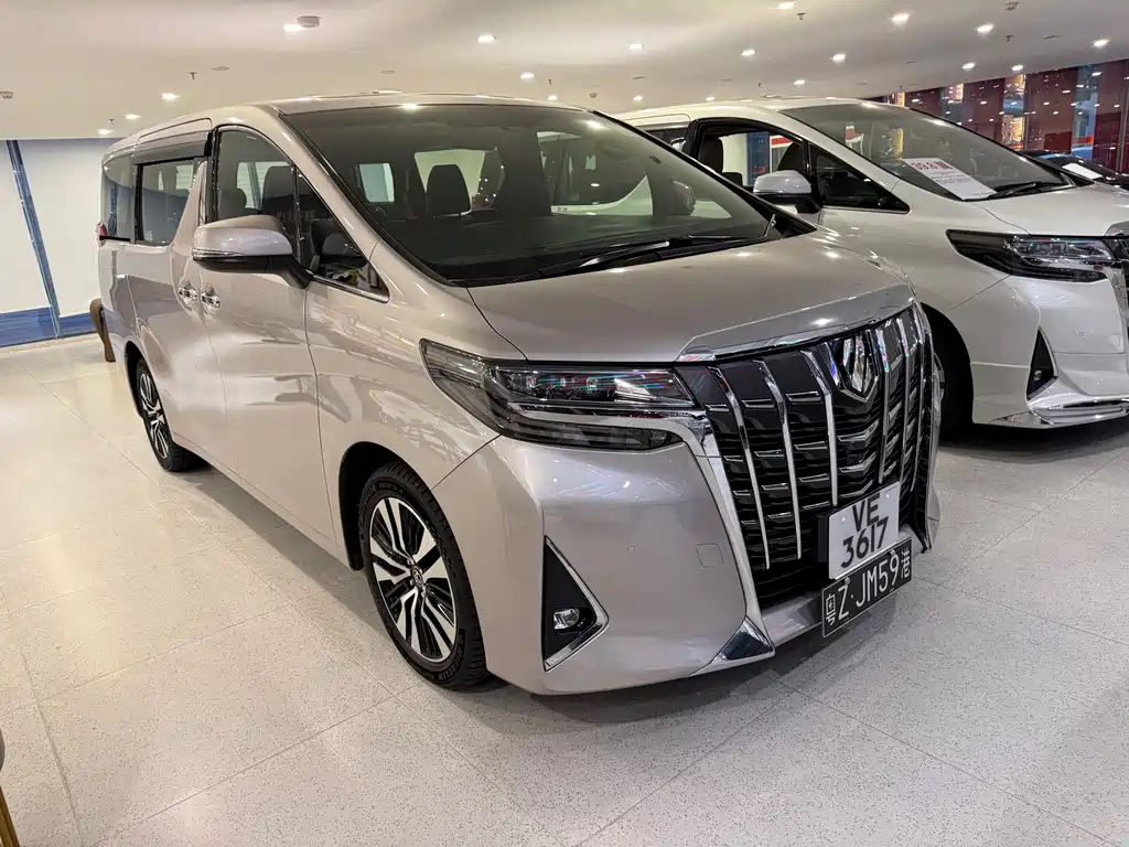 Toyota Alphard — фотографии объявления, Фото 4