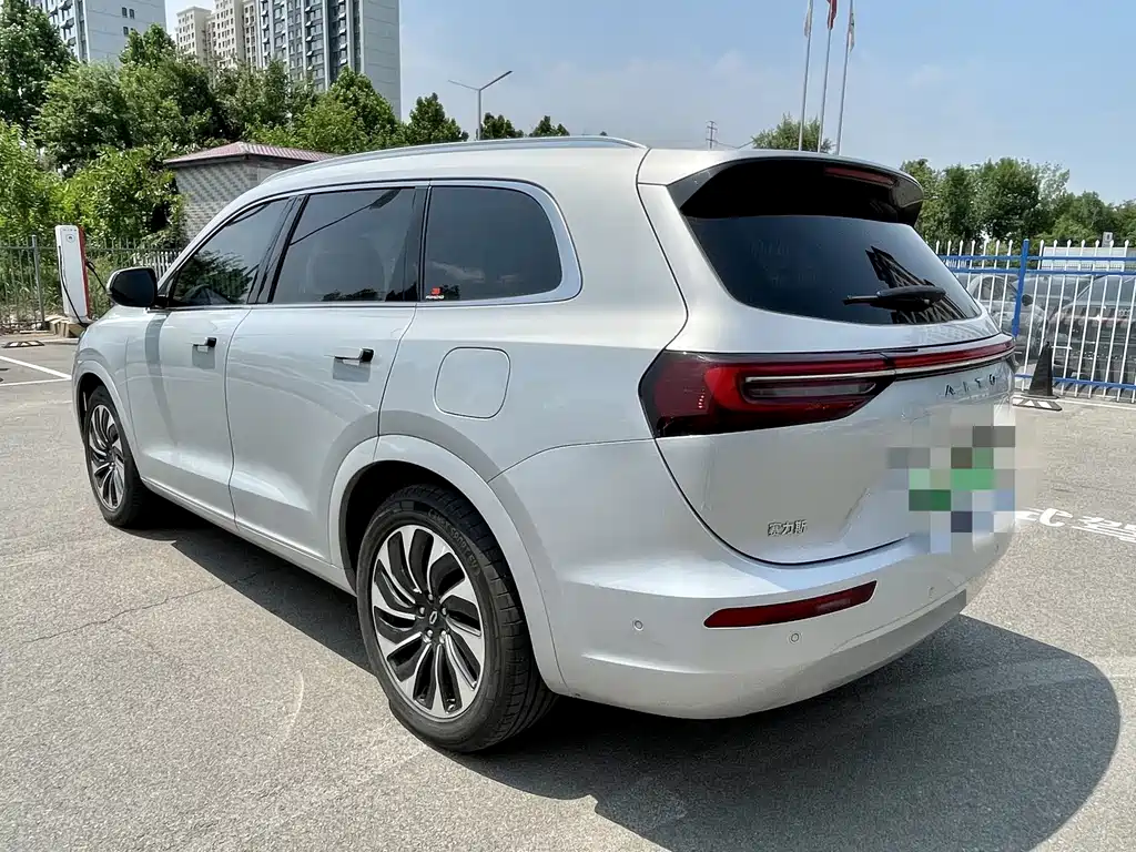 AITO AITO M7 — миниатюра 9