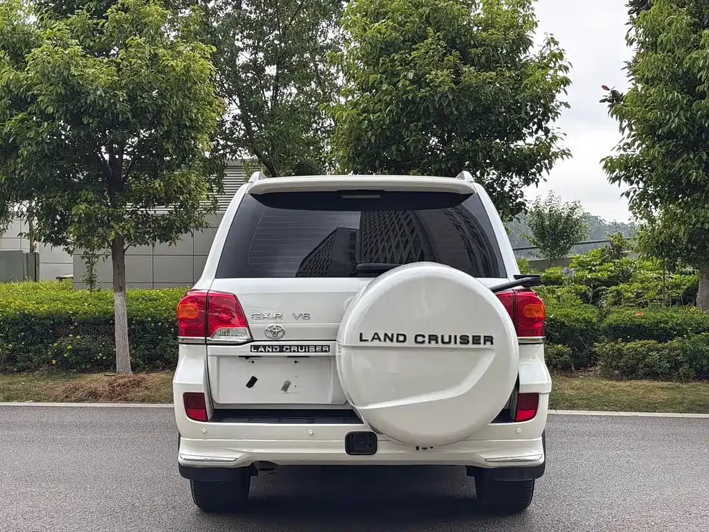 Toyota Land Cruiser 2015 4.0L V6