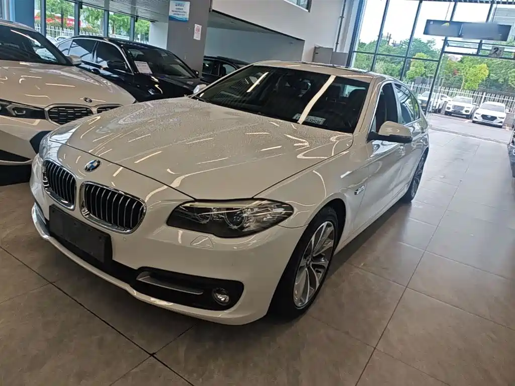 BMW 5 Series 2017