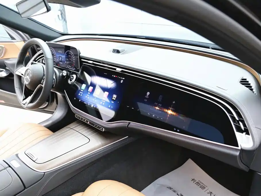 Mercedes-Benz E-Class New Energy — миниатюра 21