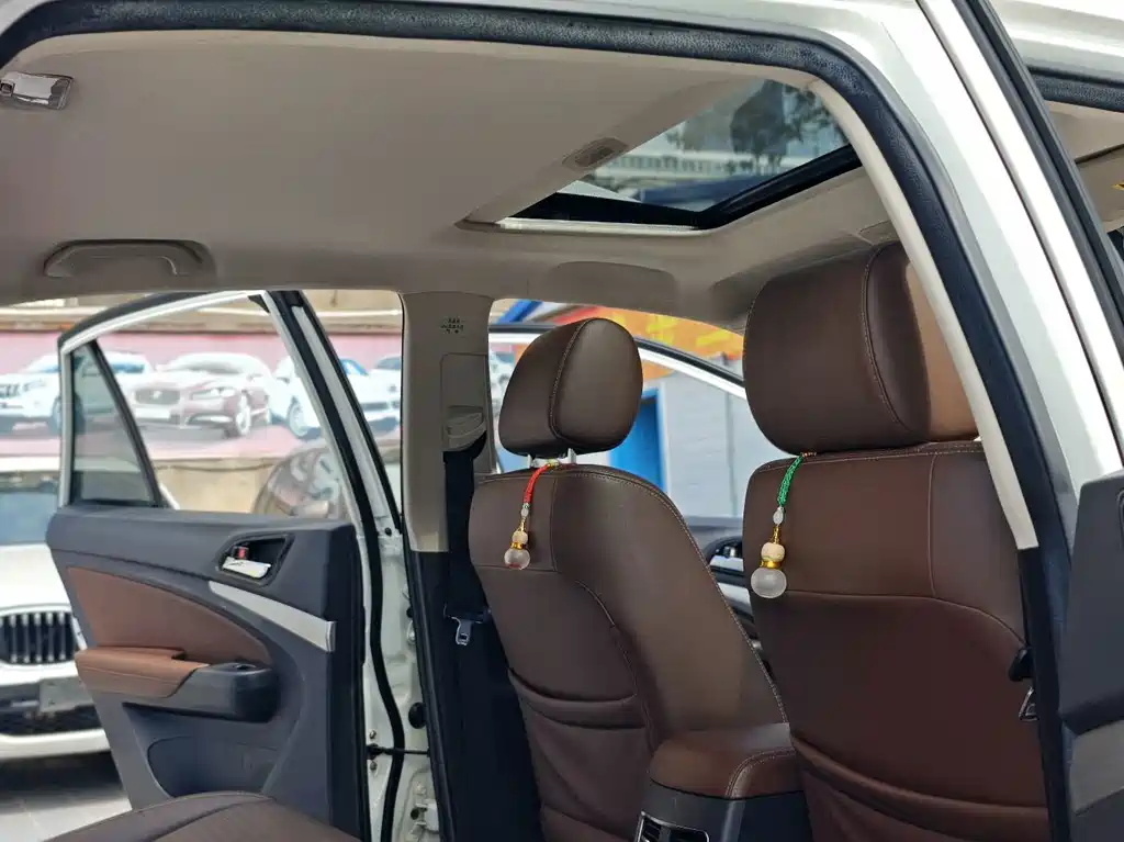 BYD S7 — миниатюра 16
