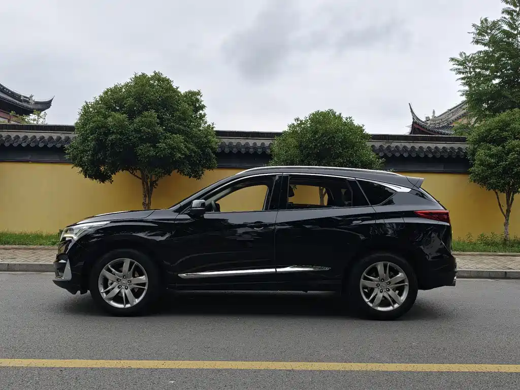 Acura RDX 2019 2.0T SH-AWD V