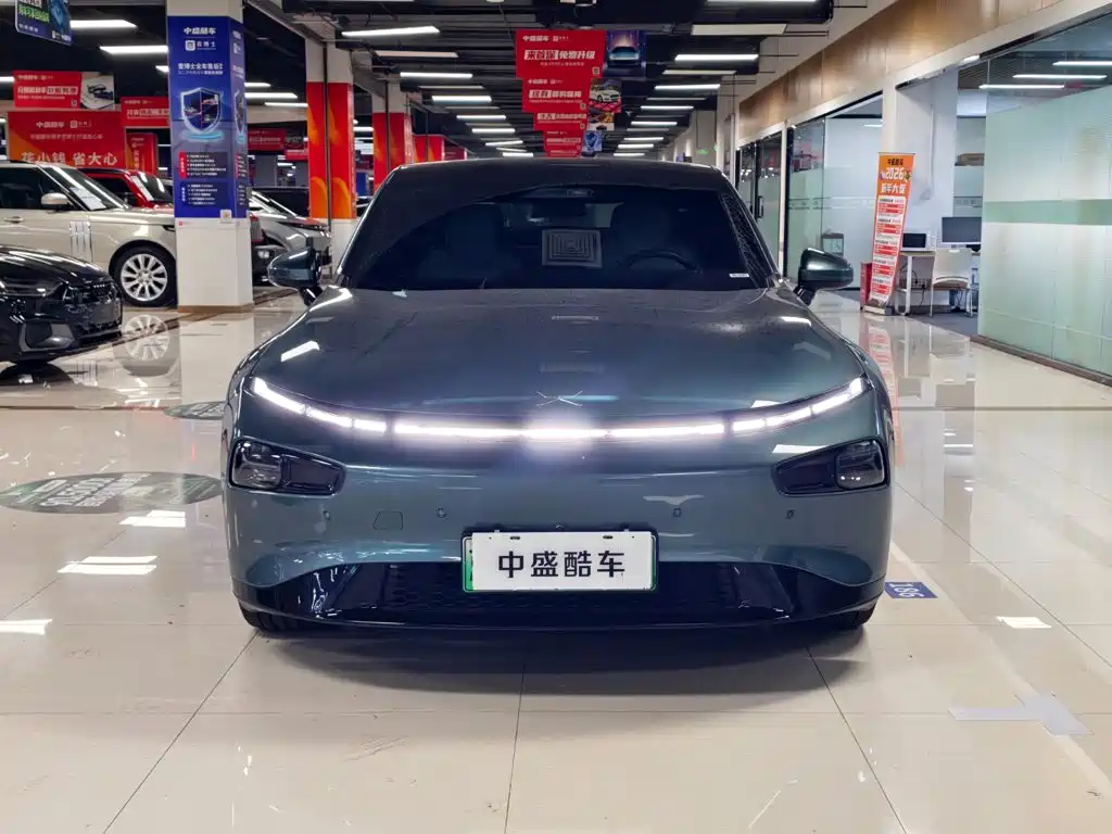 XPeng P7 — миниатюра 2