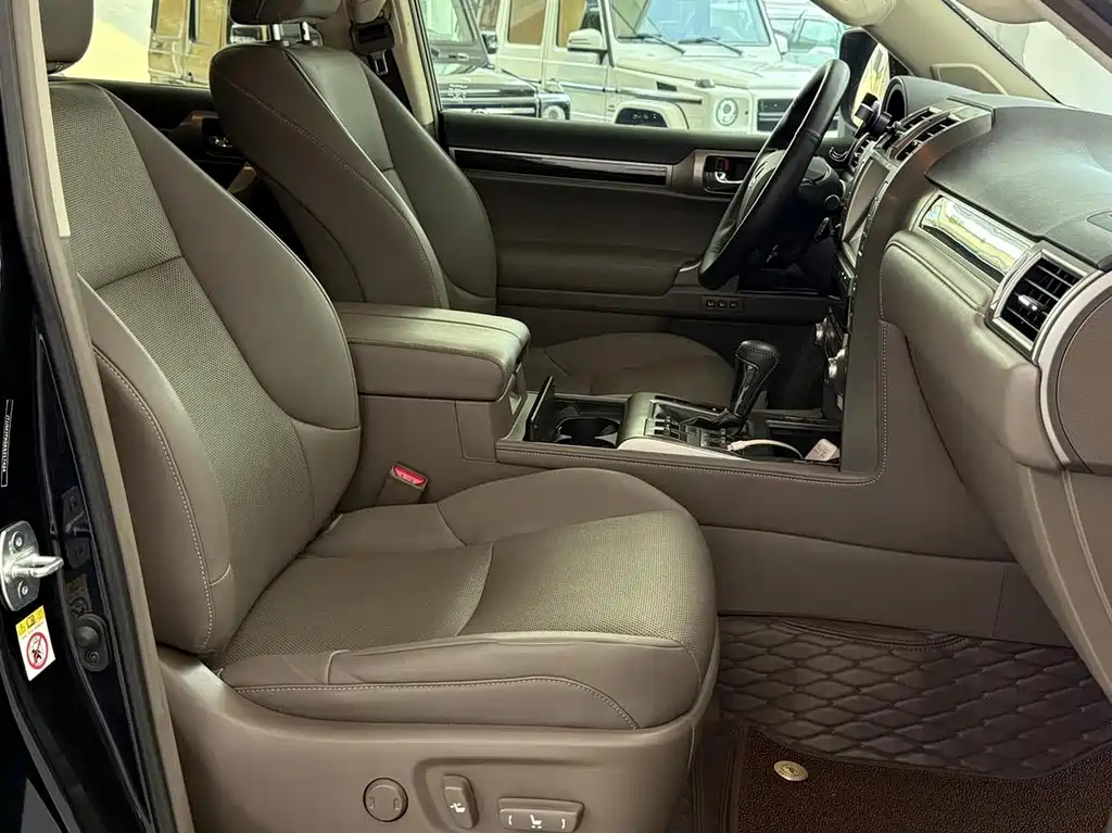 Lexus GX — миниатюра 9