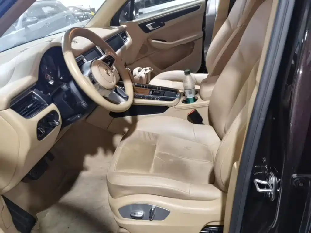 Porsche Macan — миниатюра 15