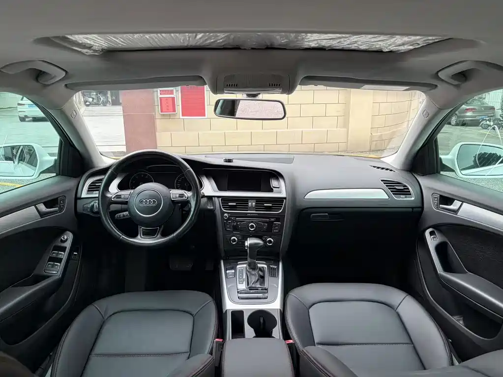 Audi A4L — миниатюра 10