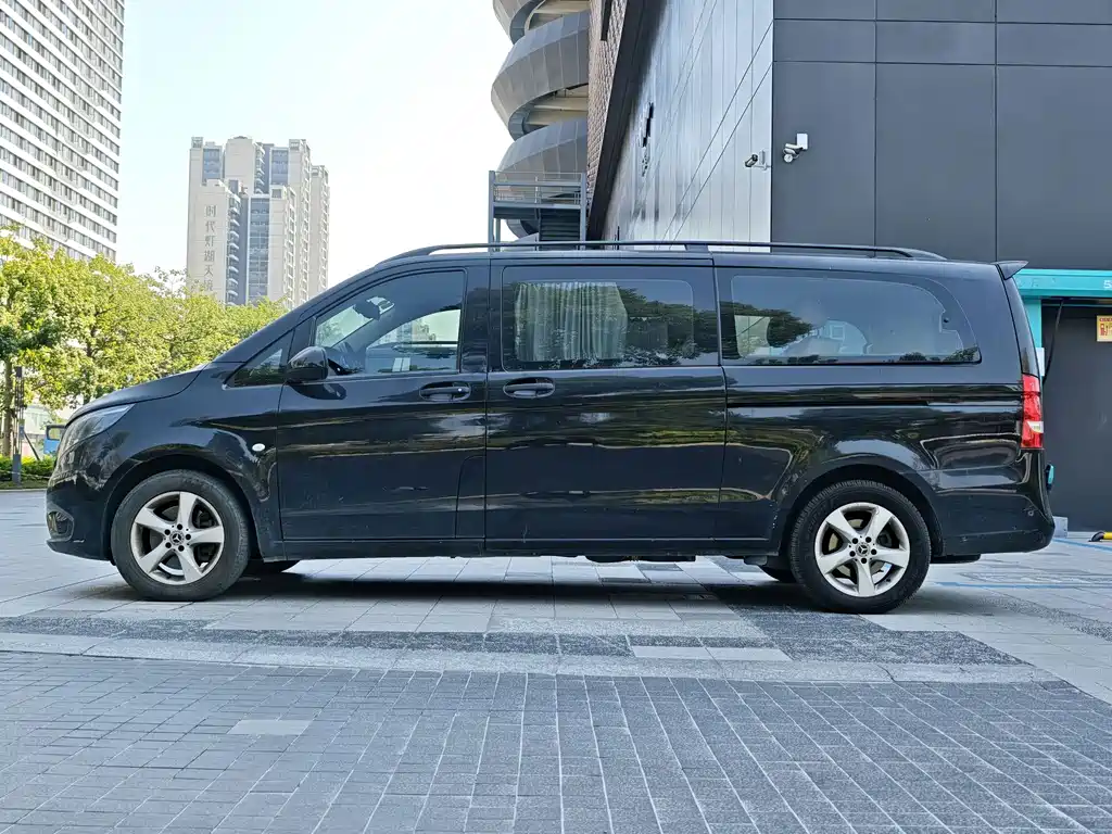 Mercedes-Benz Vito — миниатюра 9