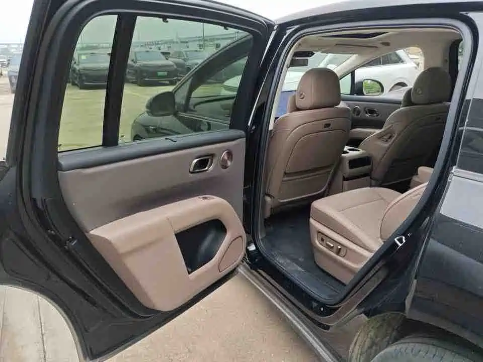 Li Auto Li i8 — миниатюра 4