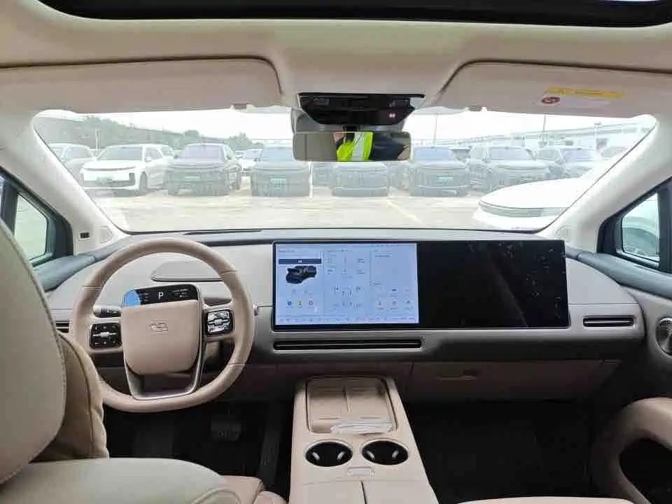 Li Auto Li i8 — миниатюра 5