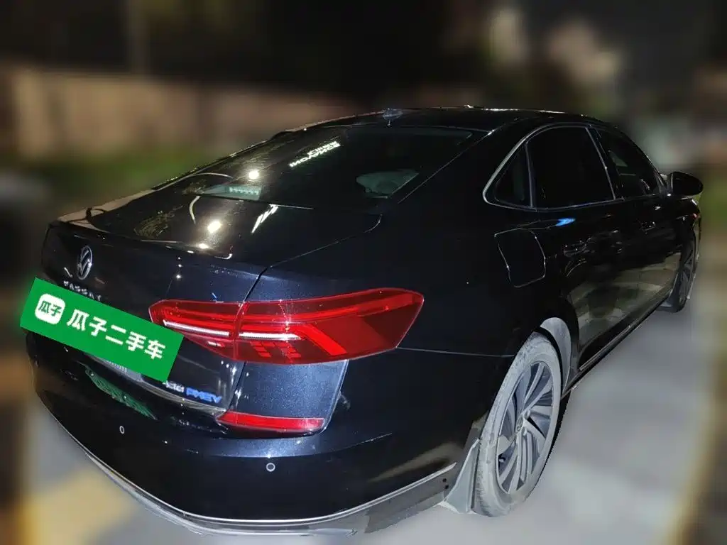 Volkswagen Passat PHEV — миниатюра 4